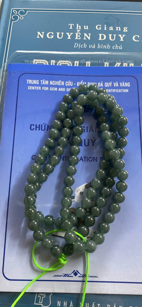 Chuỗi ngọc bích Nephrite xanh đậm 108 hạt