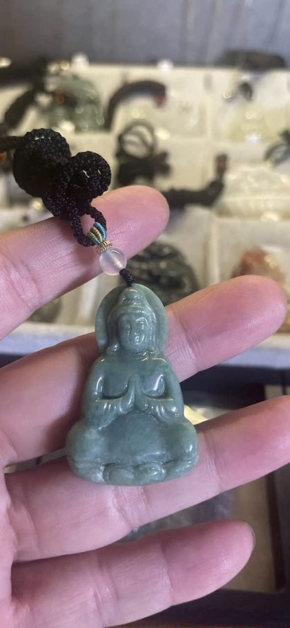 Mặt dây Quan Âm cẩm thạch xanh xám