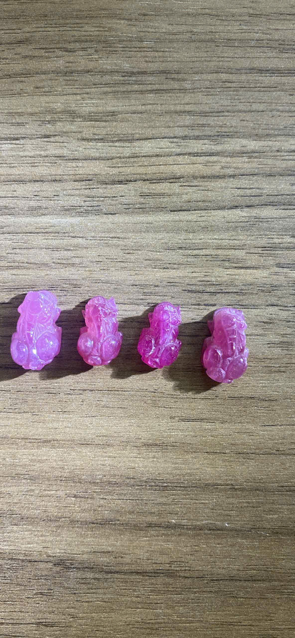 Tỳ hưu chạm khắc từ Ruby hồng (bộ 4 viên)